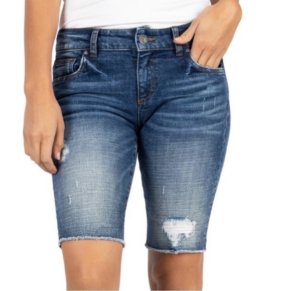 NWT Kut From The Kloth Sophie Distressed Denim Bermuda Shorts Include Wash - Picture 1 of 9